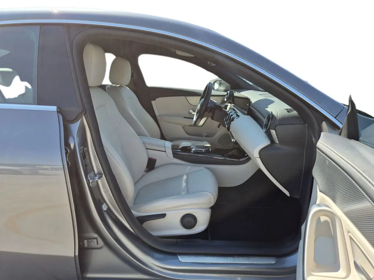 Mercedes-Benz CLA usata  (9)