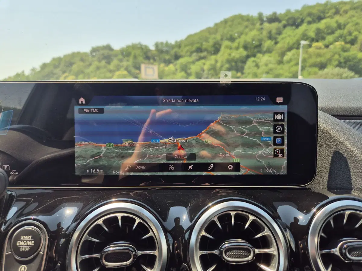 Mercedes-Benz GLA SUV usata  (11)