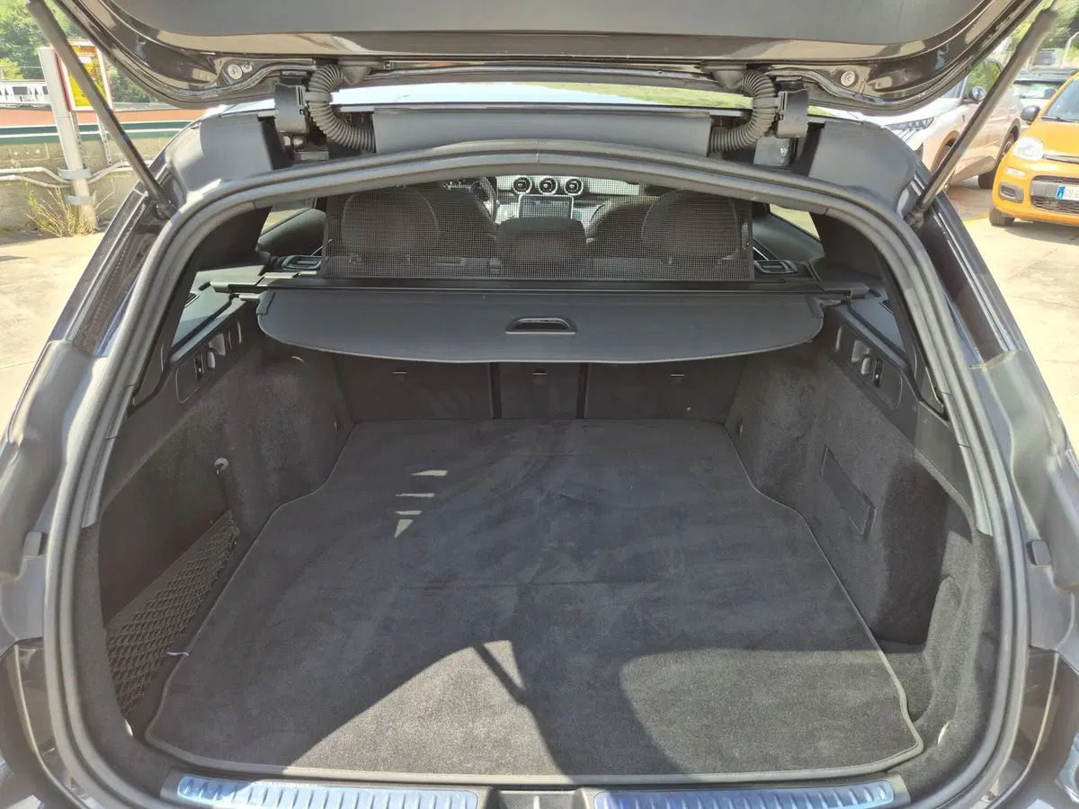 Mercedes-Benz Classe C Station Wagon usata  (12)