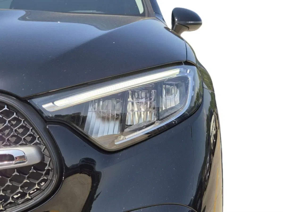 Mercedes-Benz GLC SUV usata  (17)