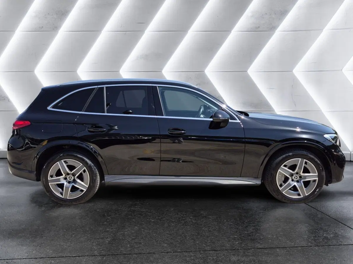 Mercedes-Benz GLC SUV usata  (5)