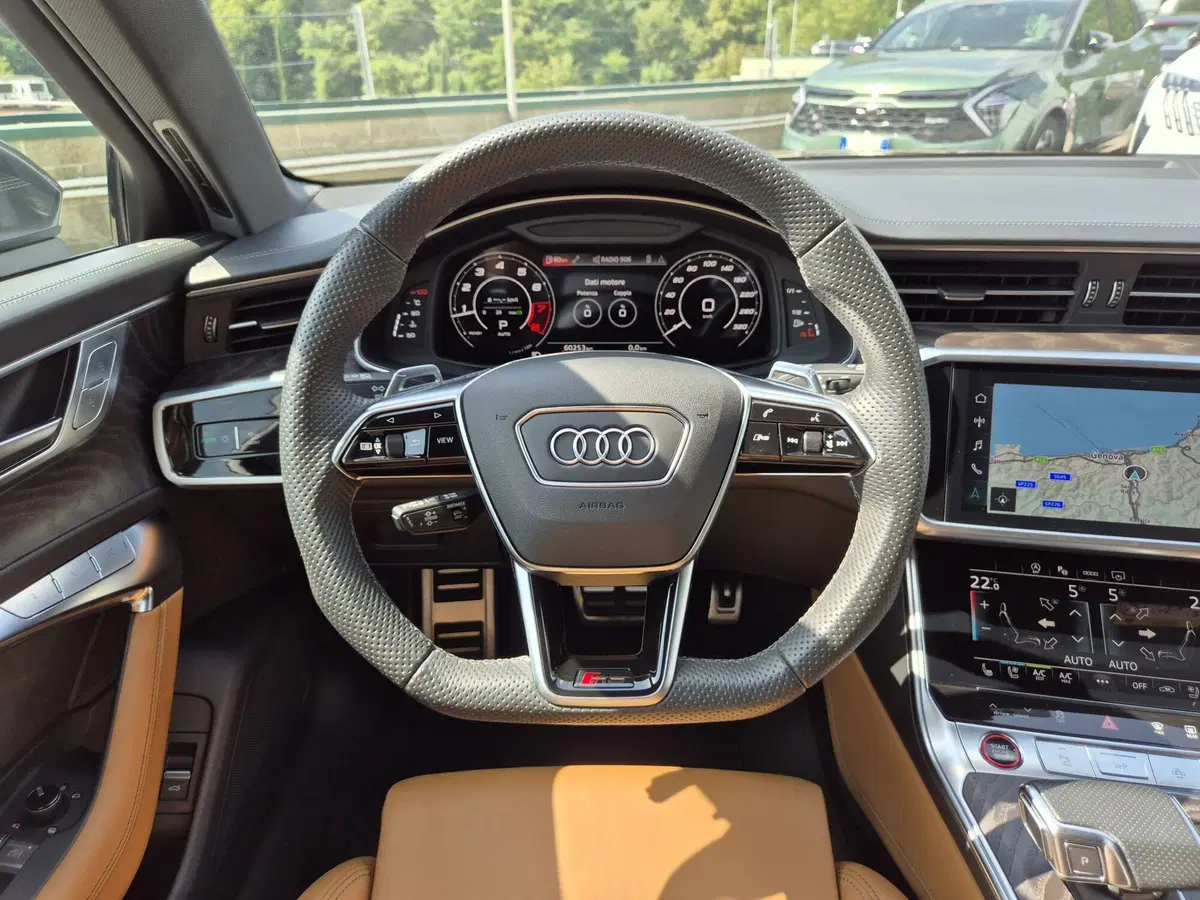 Audi A6 Avant e-Tron usata  (19)