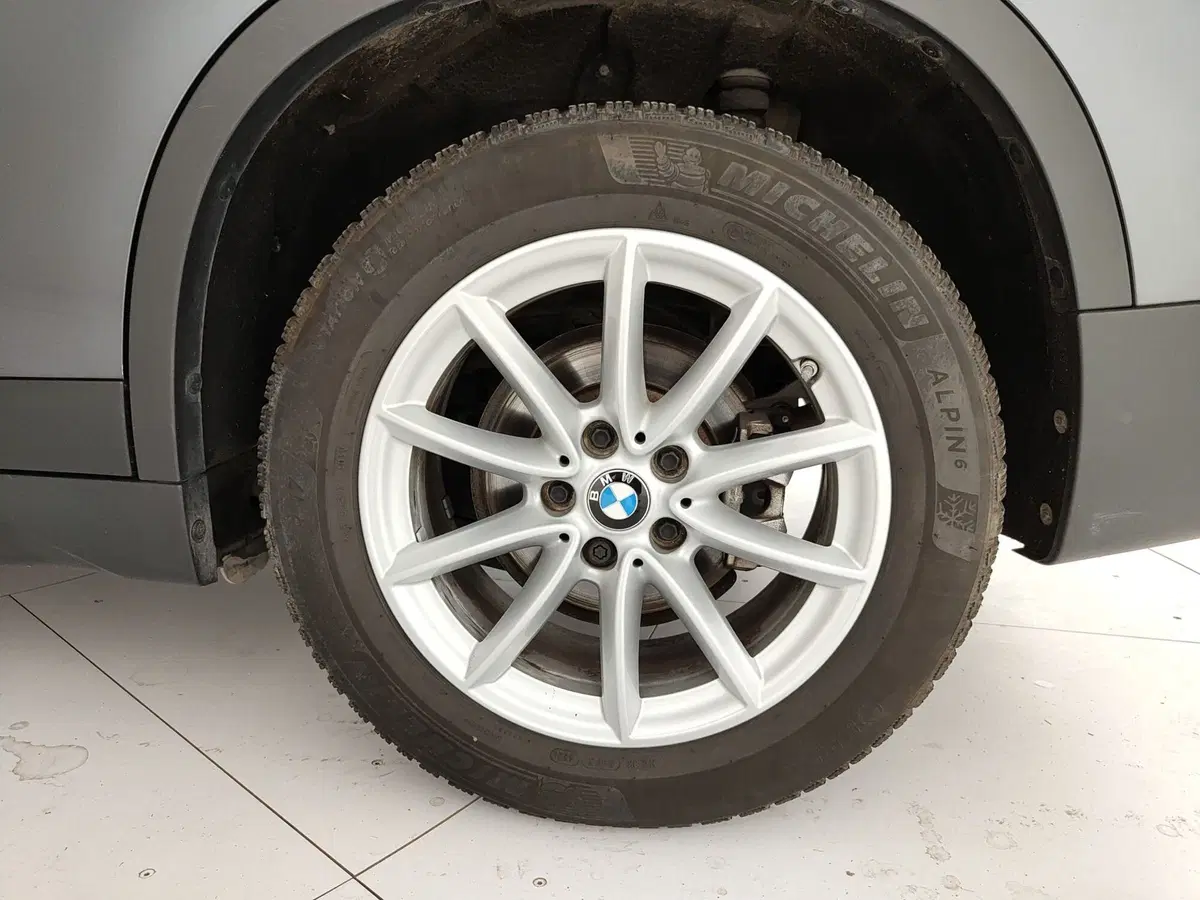 BMW X1 usata a Caserta (12)