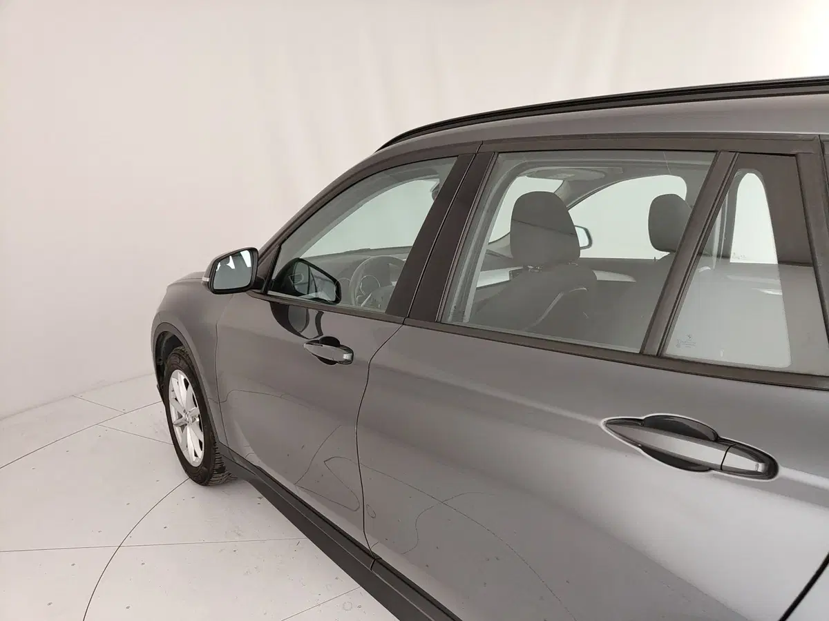 BMW X1 usata a Caserta (13)