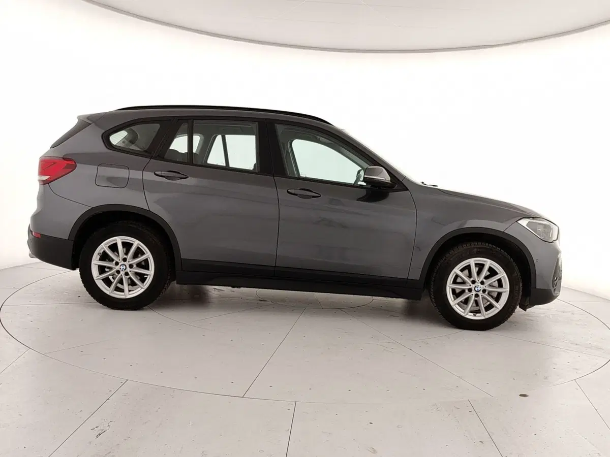 BMW X1 usata a Caserta (7)