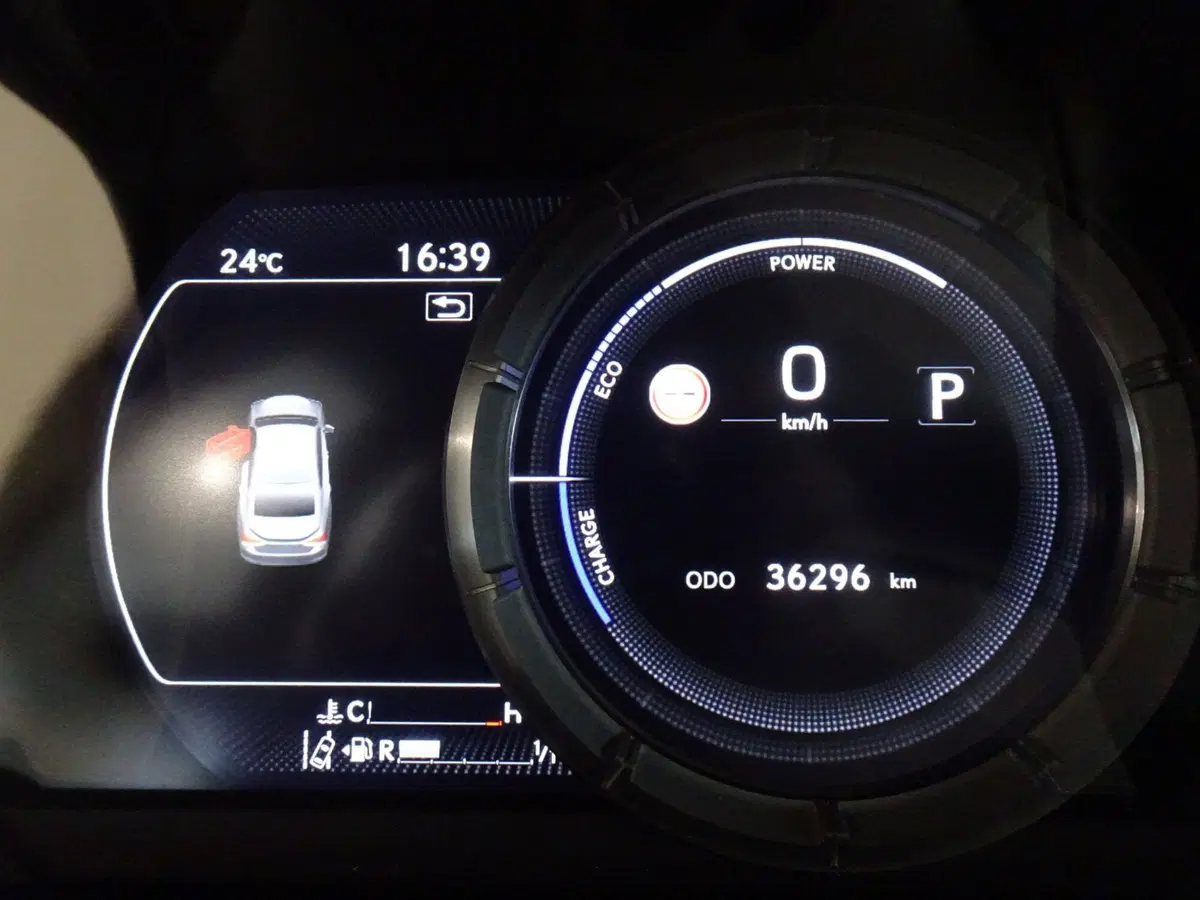 Lexus ES usata a Venezia (13)