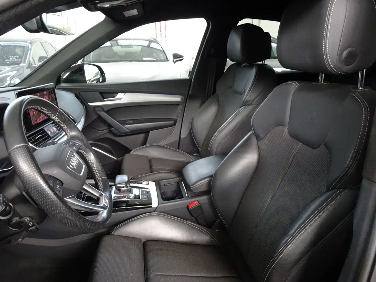 Audi Q5 Sportback usata a Venezia (8)
