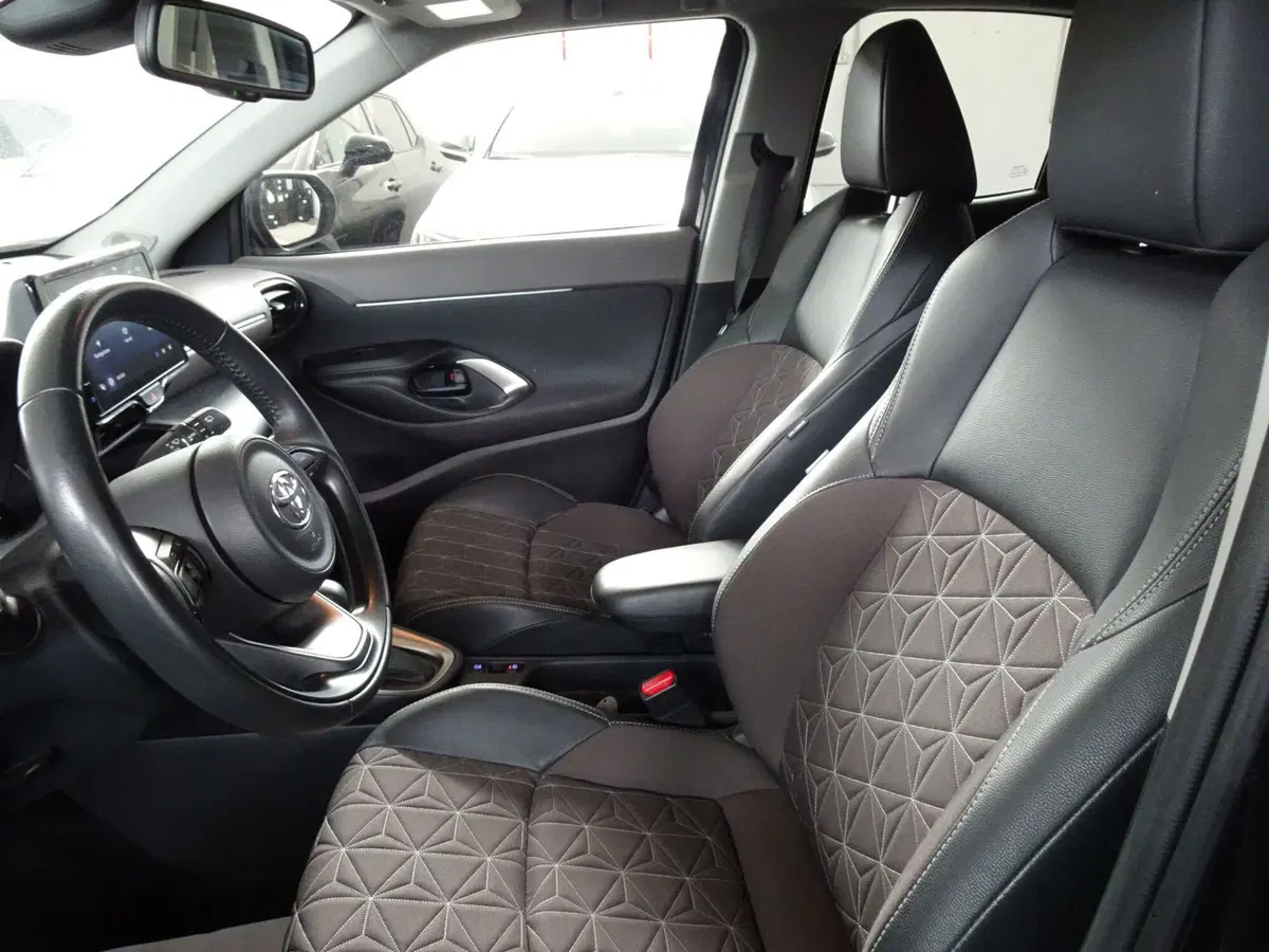 Toyota Yaris Cross usata a Venezia (8)