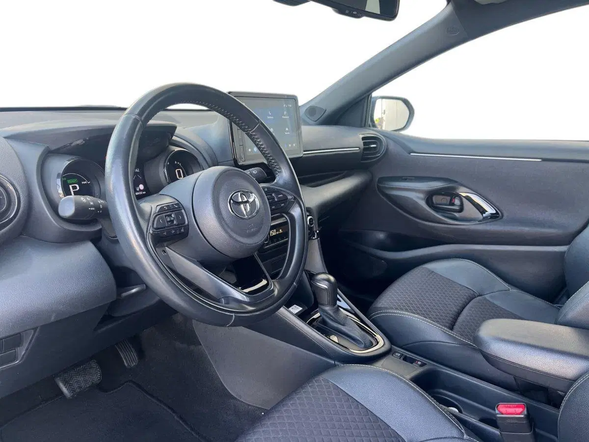 Toyota Yaris usata a Ragusa (7)