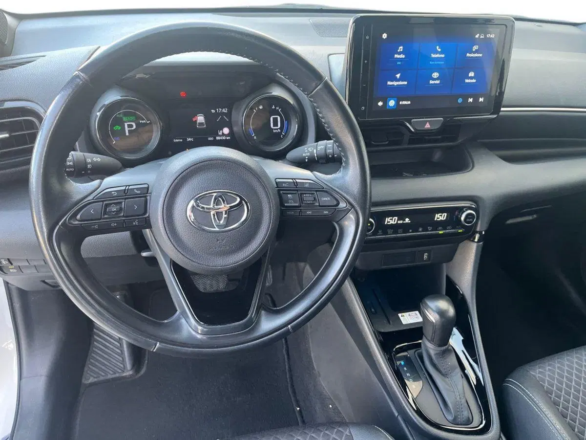 Toyota Yaris usata a Ragusa (8)