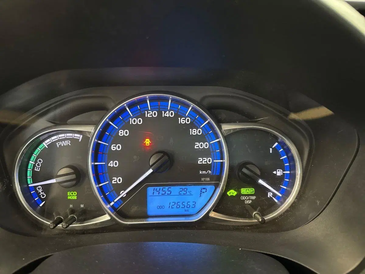 Toyota Yaris usata a Prato (13)