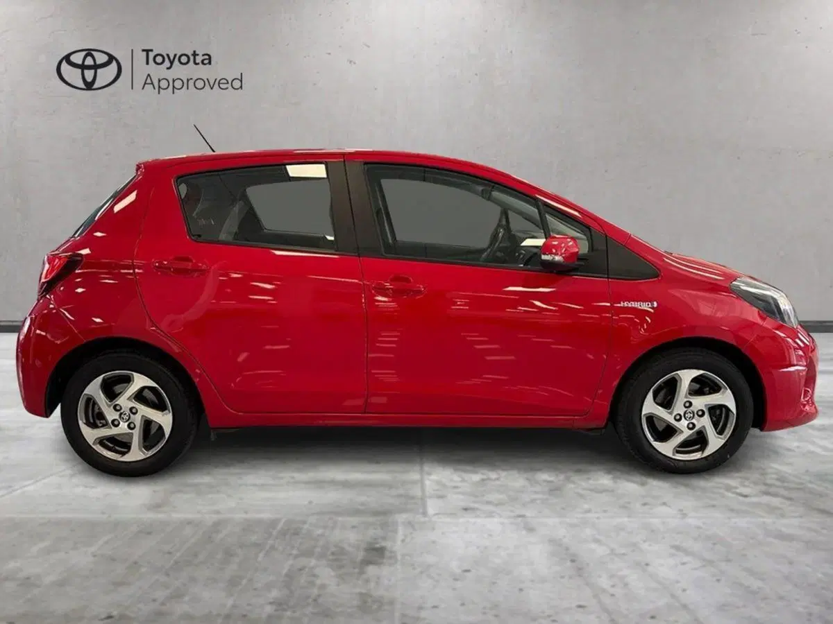 Toyota Yaris usata a Prato (5)