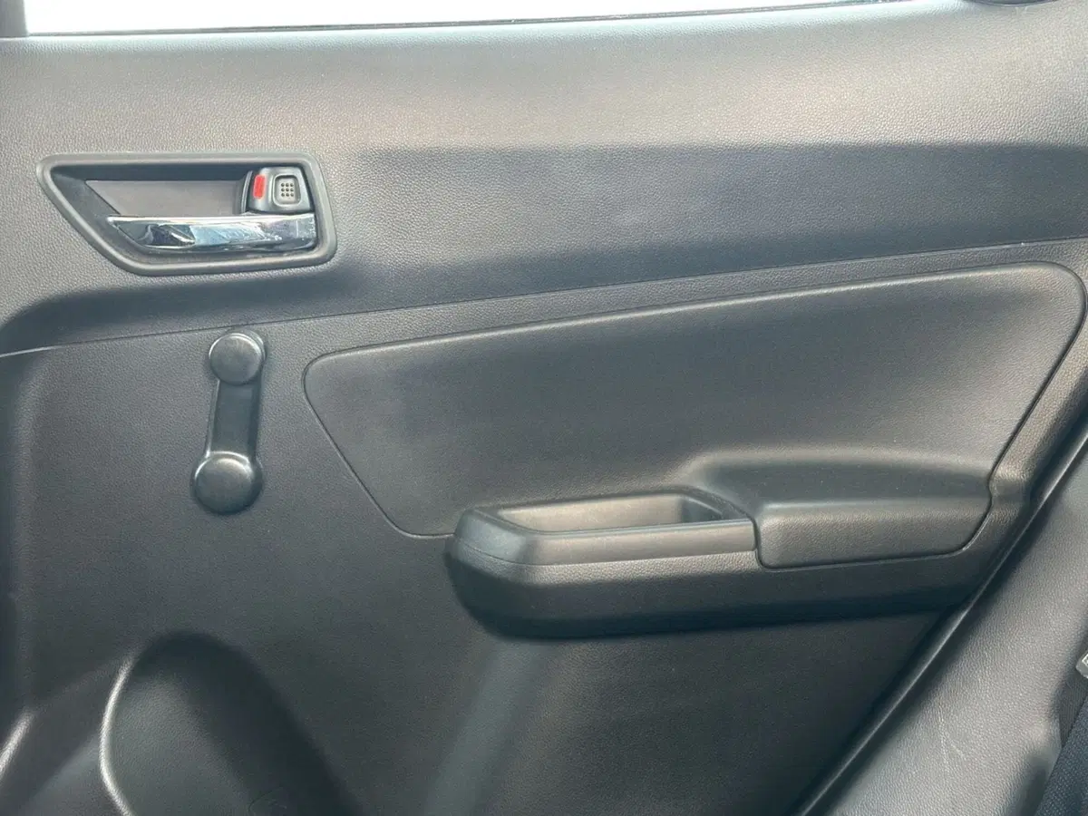 Suzuki Swift usata a Pistoia (13)