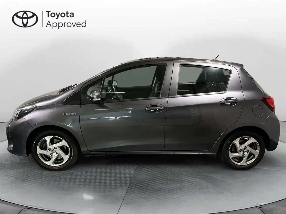 Toyota Yaris usata a Milano (3)