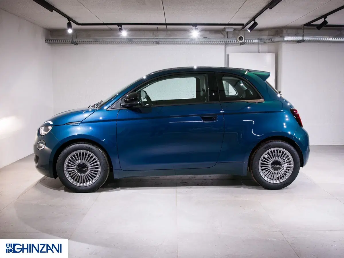 Fiat 500 nuova a Bergamo (5)