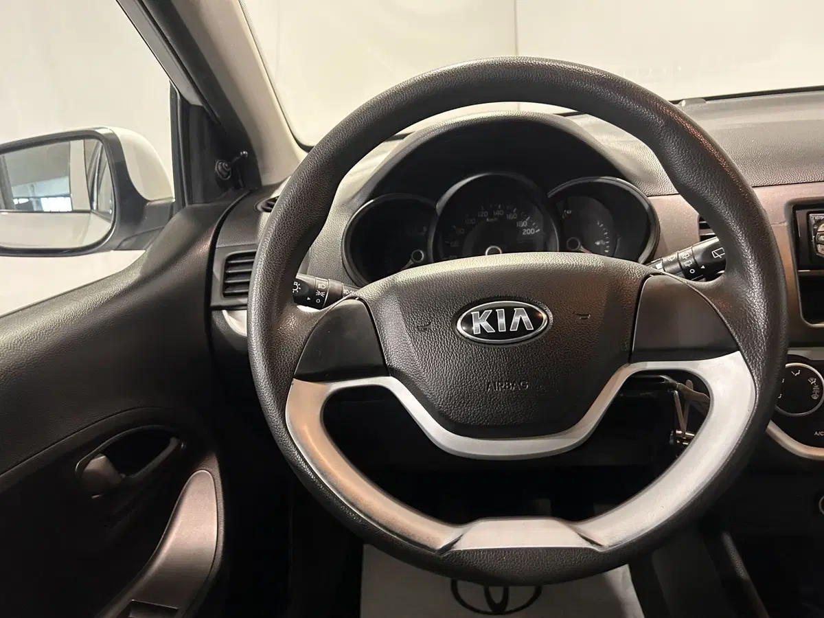 Kia Picanto usata a Milano (12)