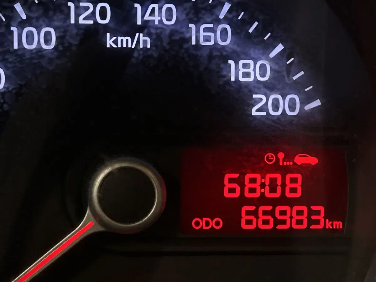 Kia Picanto usata a Milano (13)