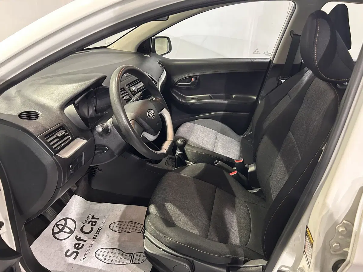 Kia Picanto usata a Milano (7)