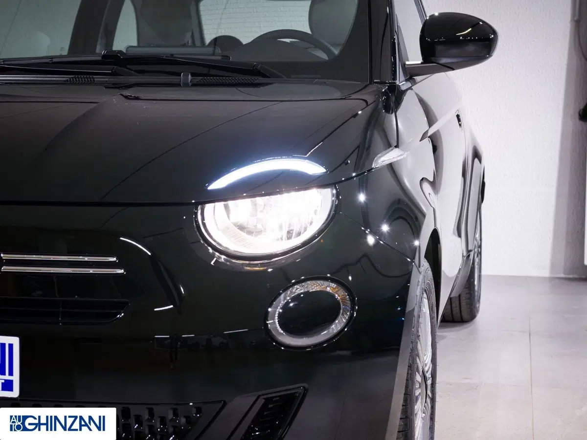 Fiat 500 nuova a Bergamo (17)
