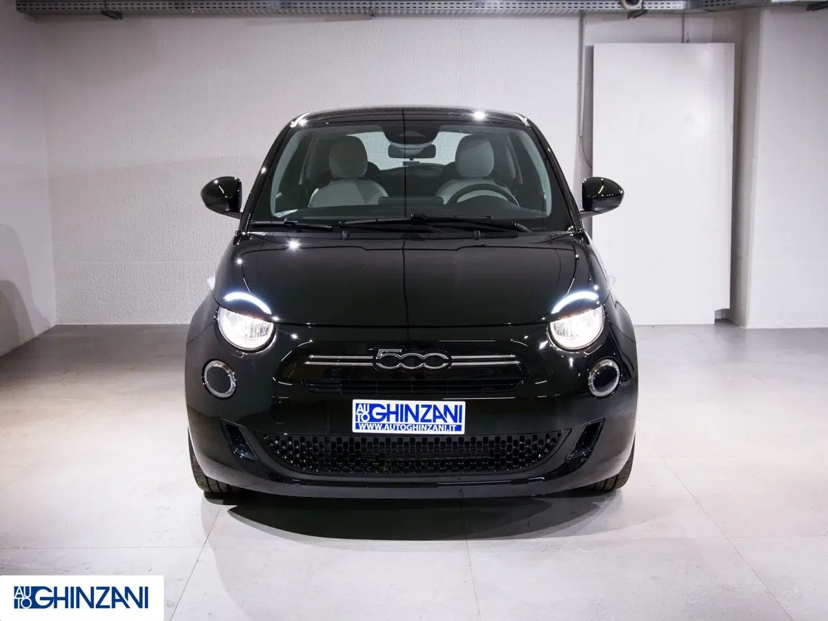 Fiat 500 nuova a Bergamo (4)