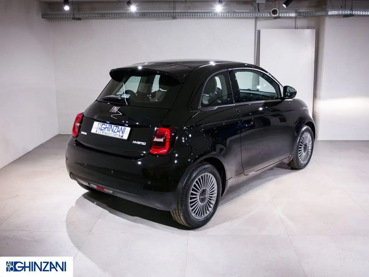 Fiat 500 nuova a Bergamo (7)