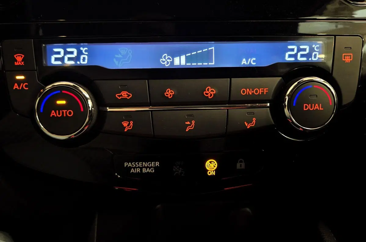 Nissan Qashqai usata a Pavia (18)