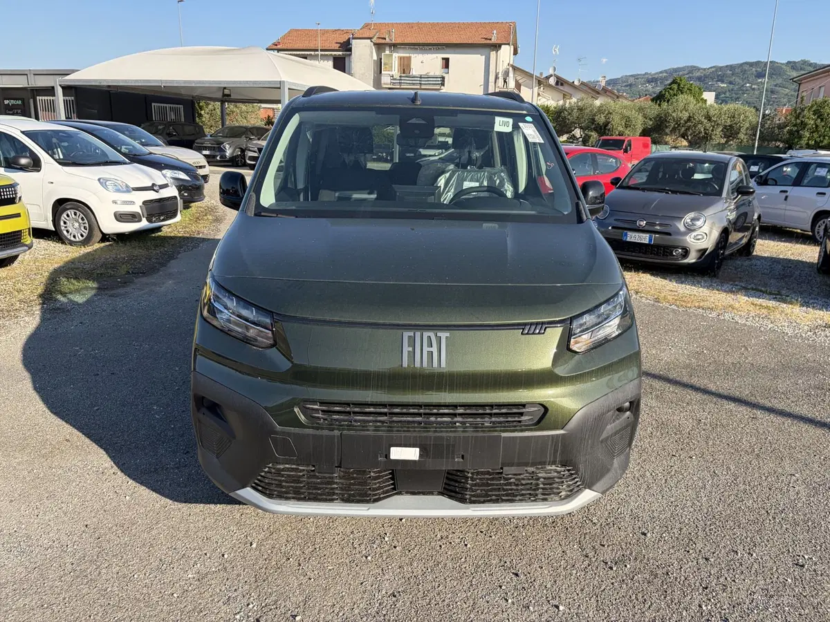Fiat Qubo nuova a La Spezia (2)