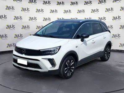 Opel Crossland 1.2 Elegance s&amp;s 110cv del 2023 usata a Imola