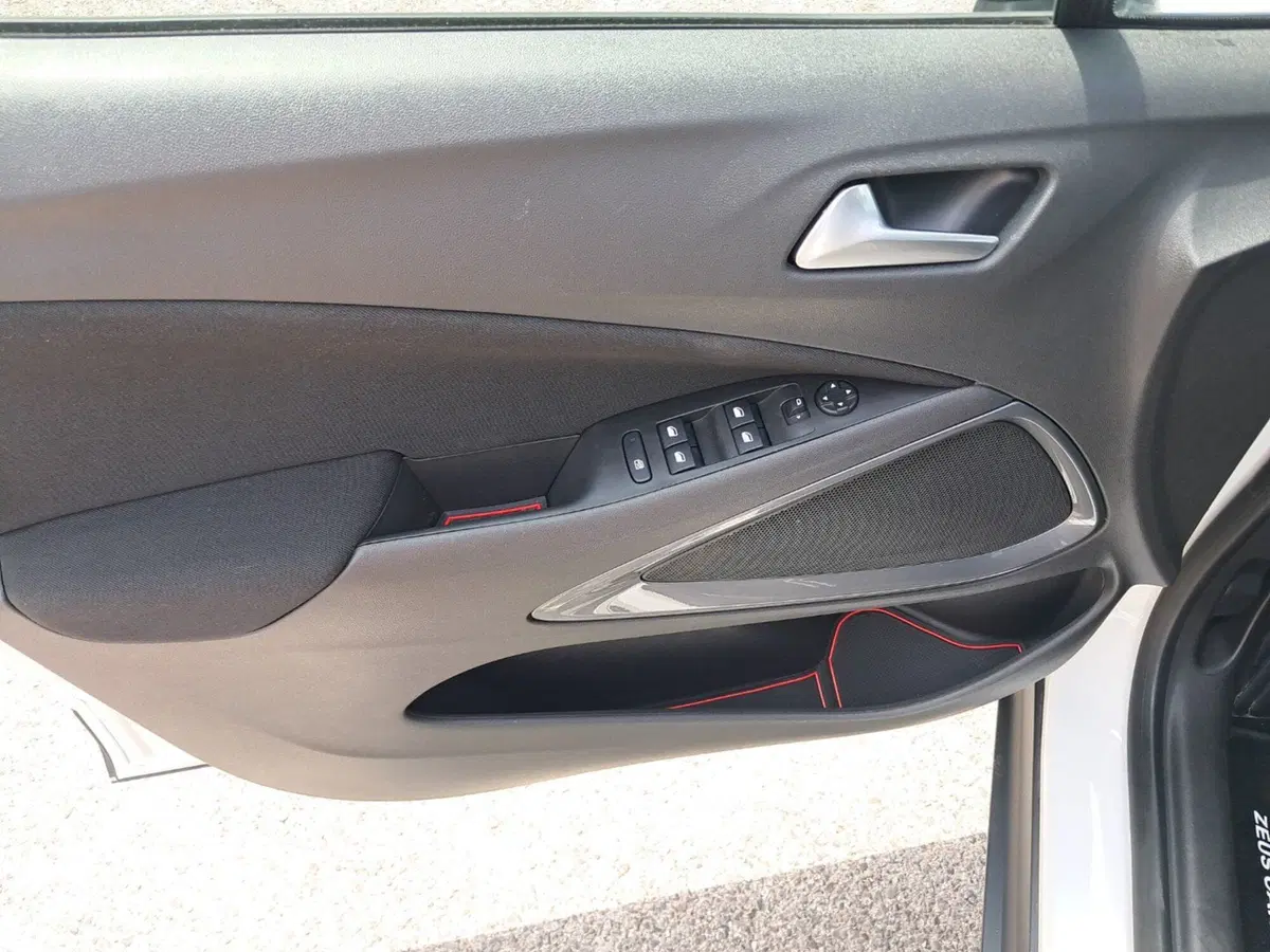 Opel Crossland usata a Bologna (17)