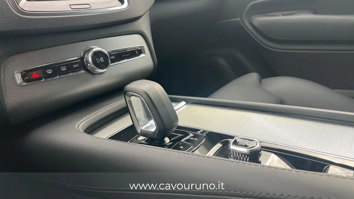 Volvo XC90 usata a Ferrara (19)