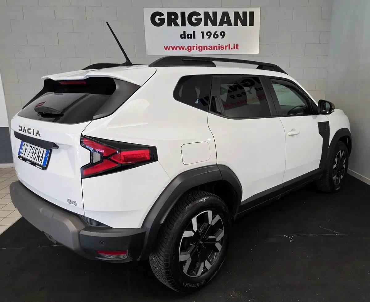 Dacia Duster usata a Pavia (17)
