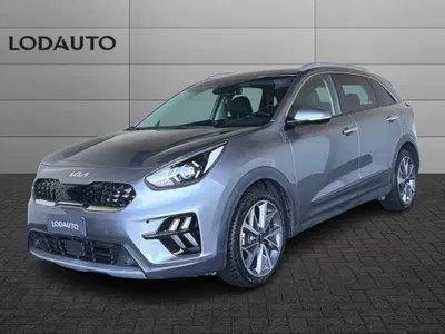 Kia Niro 1.6 GDi DCT HEV Style del 2021 usata a Bergamo