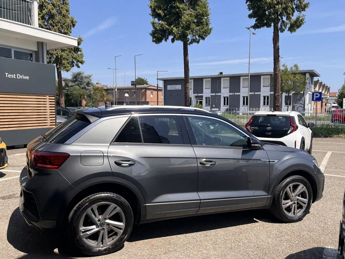 Volkswagen T-Roc usata a Modena (4)