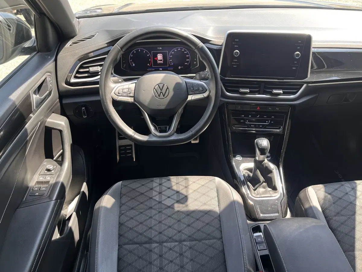 Volkswagen T-Roc usata a Modena (7)