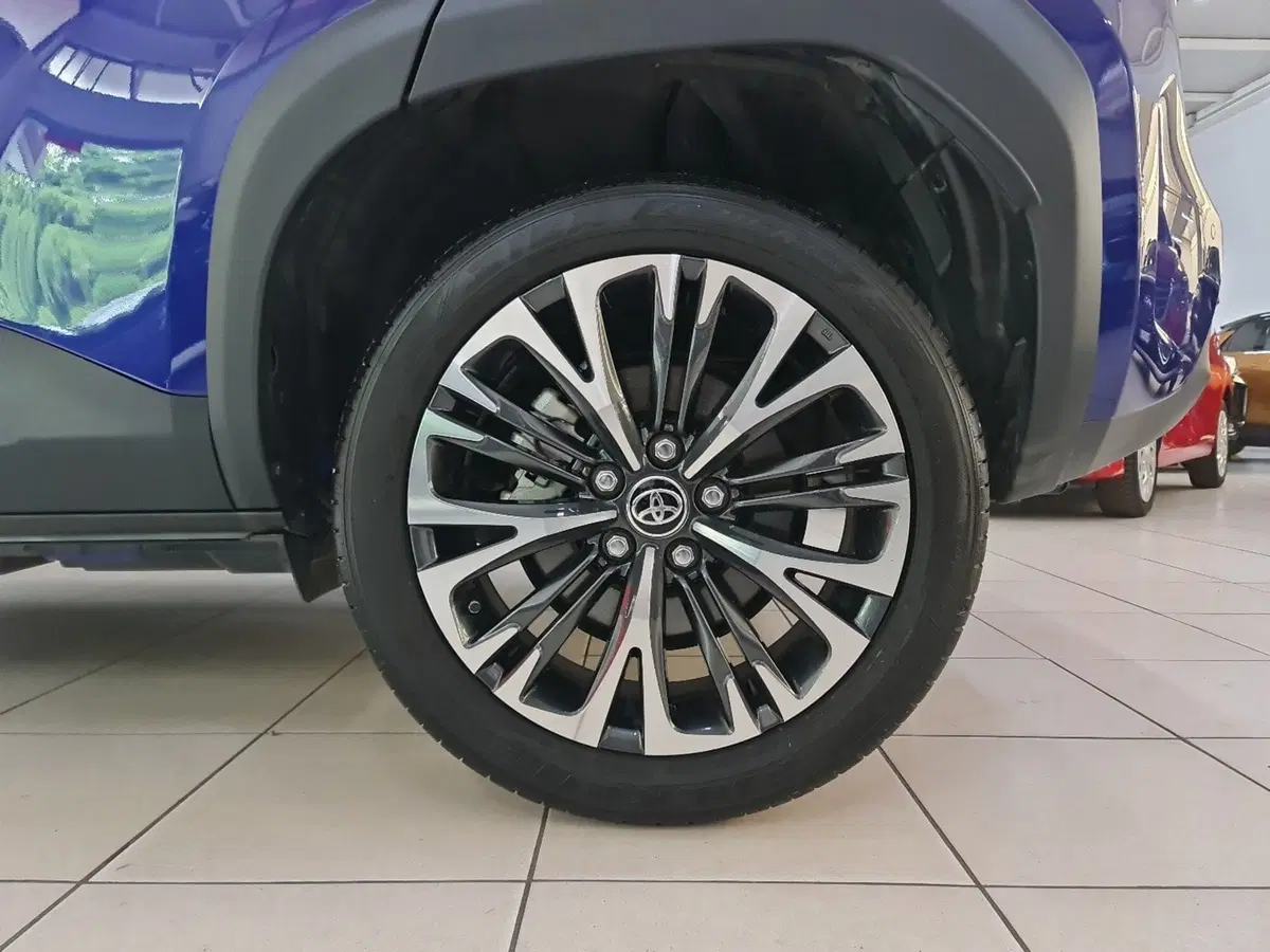 Toyota Yaris Cross usata a Modena (7)