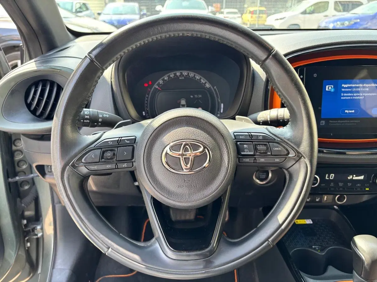 Toyota Aygo X usata a Modena (10)