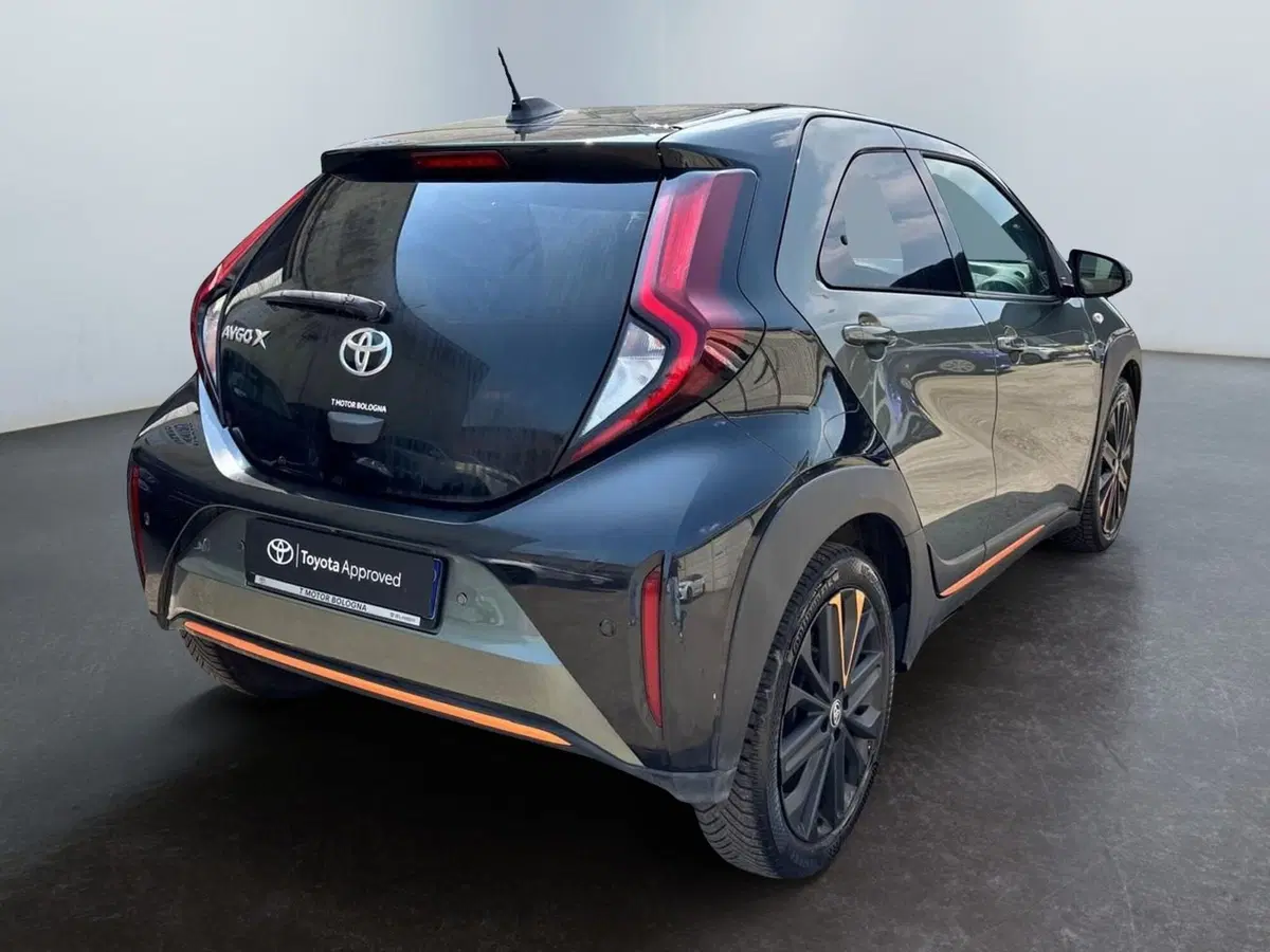 Toyota Aygo X usata a Modena (7)