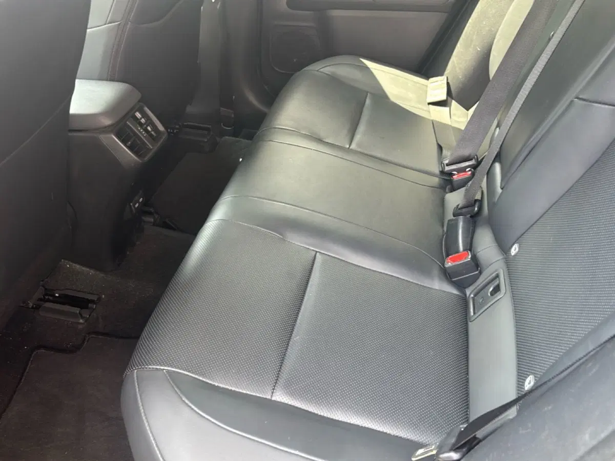 Lexus UX usata a Bologna (9)