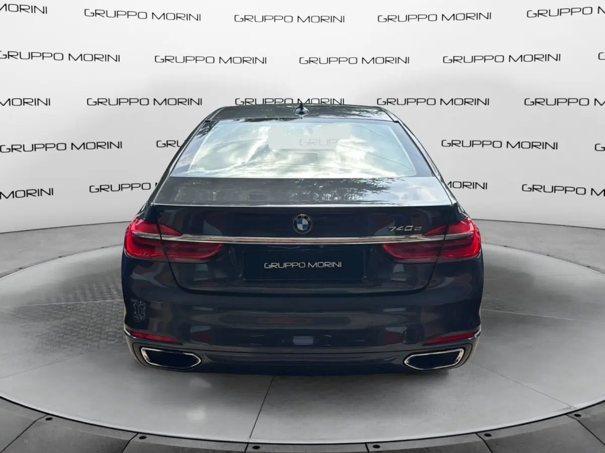 BMW Serie 7 usata a Bologna (4)