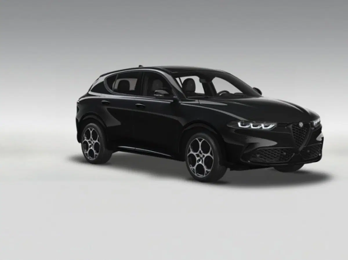Alfa Romeo Tonale nuova a Livorno