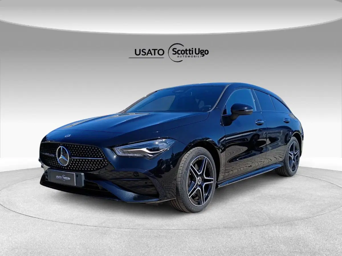 Mercedes-Benz CLA Shooting Brake nuova a Firenze