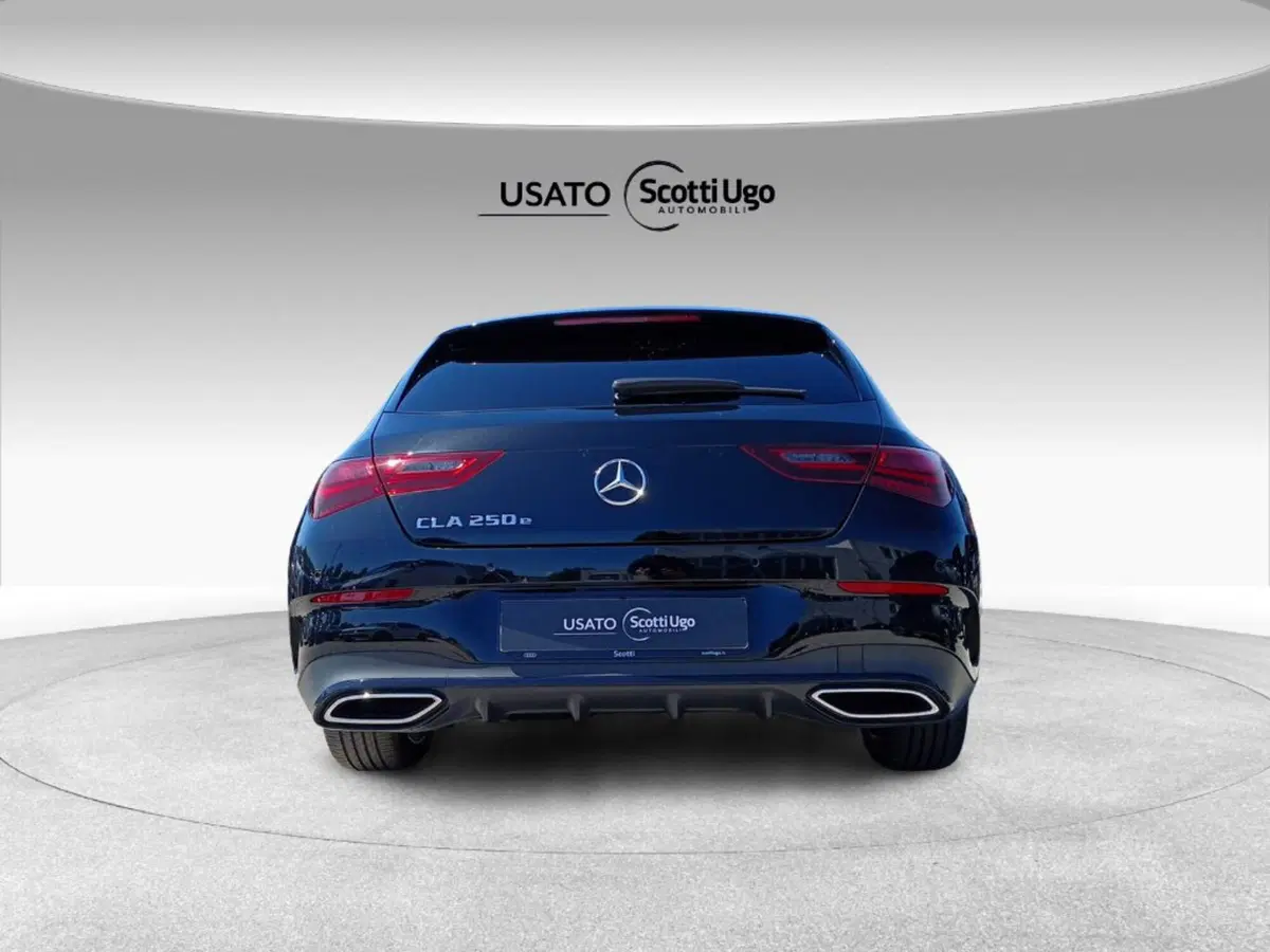 Mercedes-Benz CLA Shooting Brake nuova a Firenze (5)