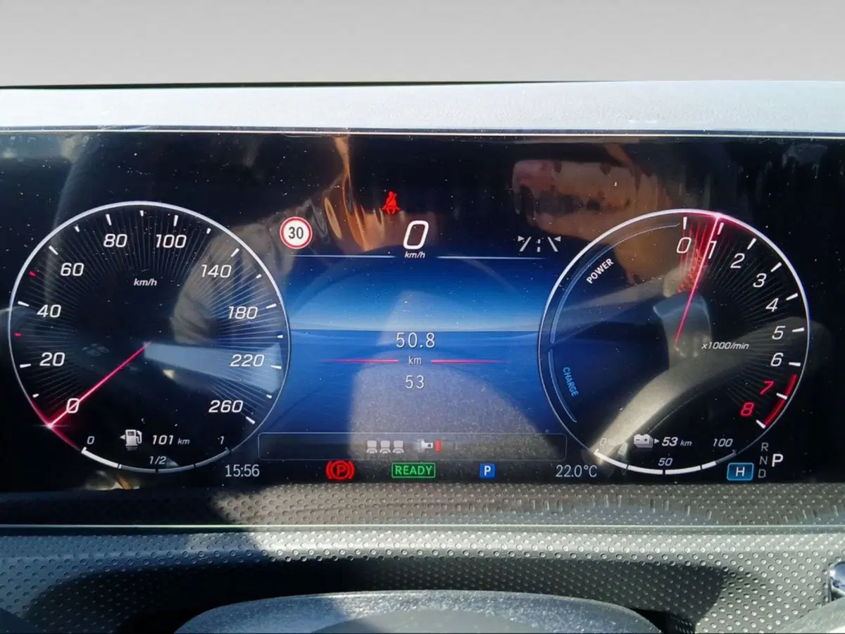 Mercedes-Benz CLA Shooting Brake nuova a Firenze (8)