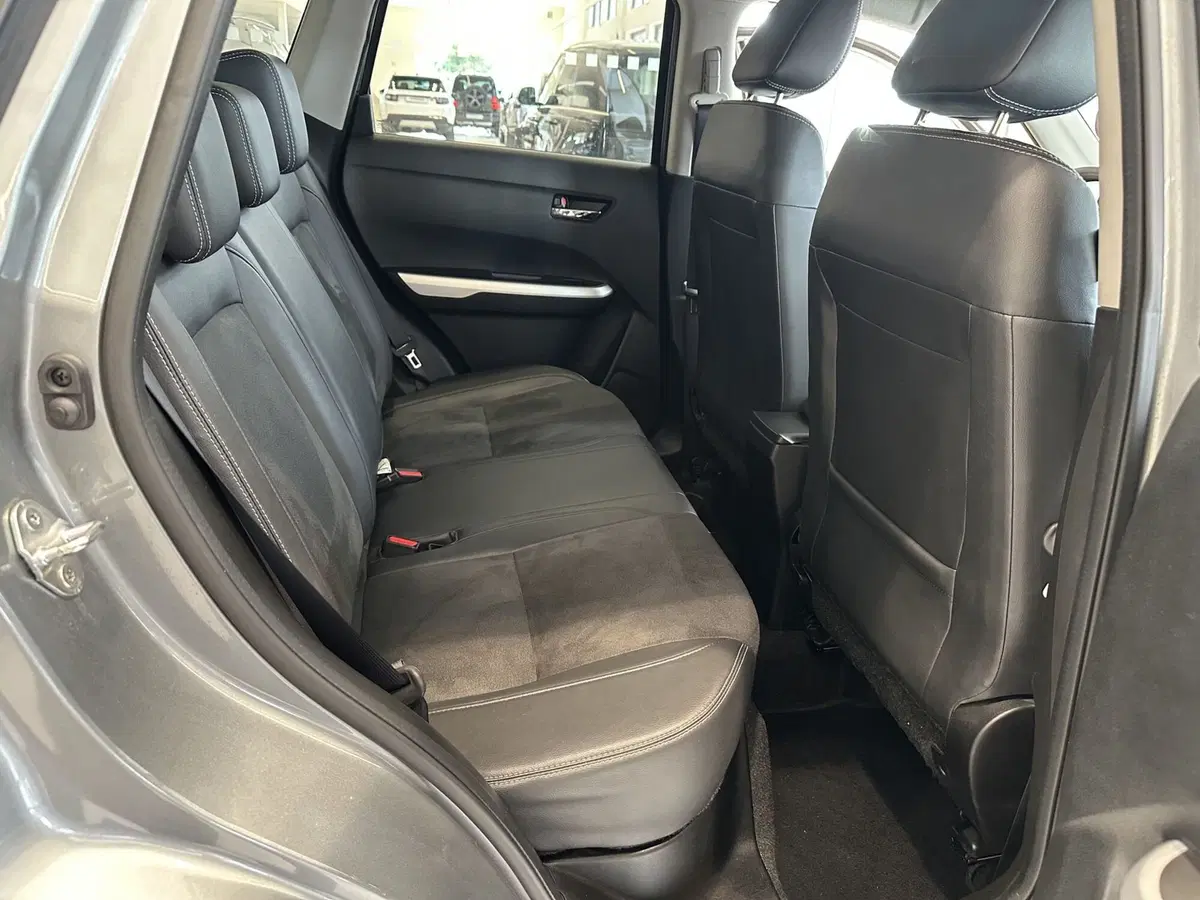 Suzuki Vitara usata a Latina (6)