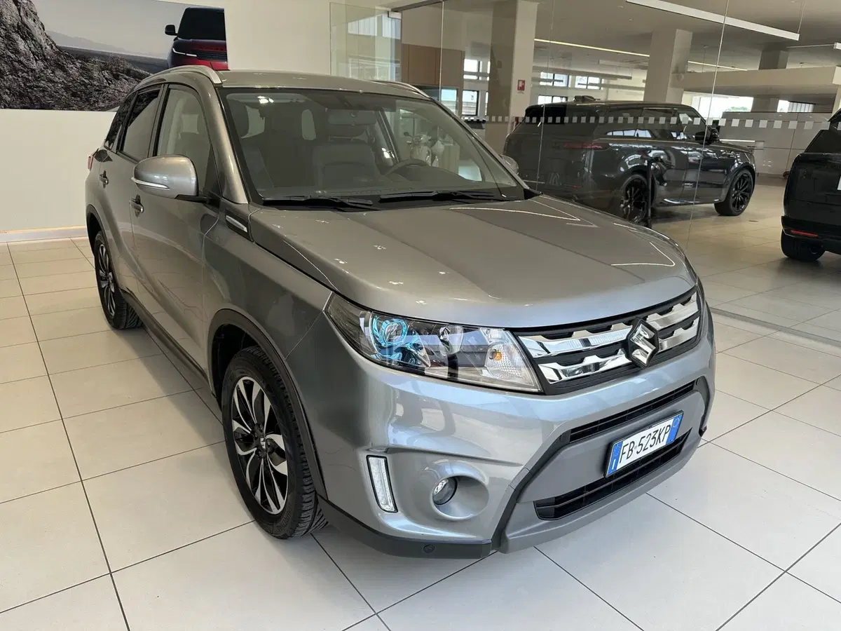 Suzuki Vitara usata a Latina