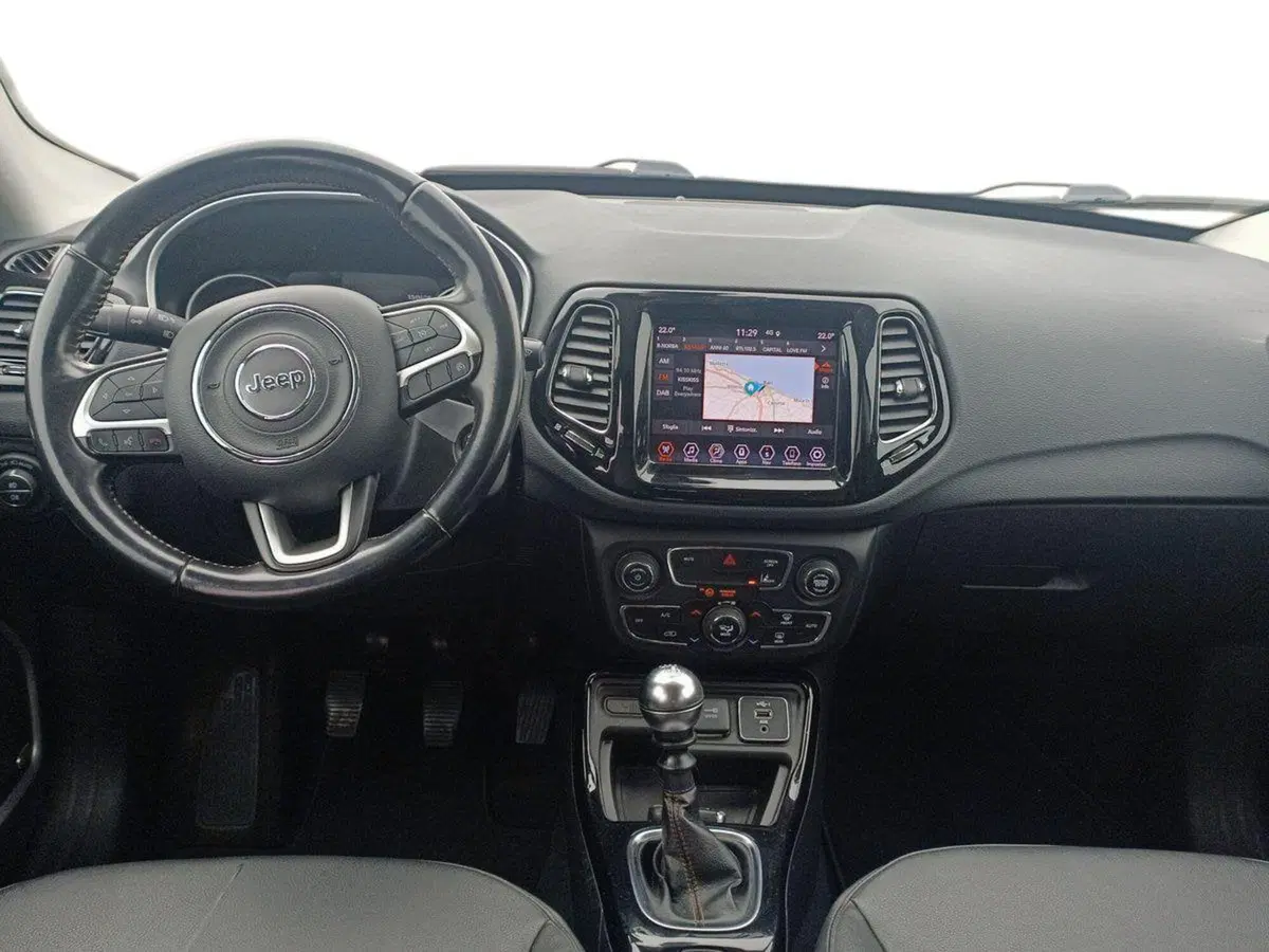Jeep Compass usata a Bari (8)