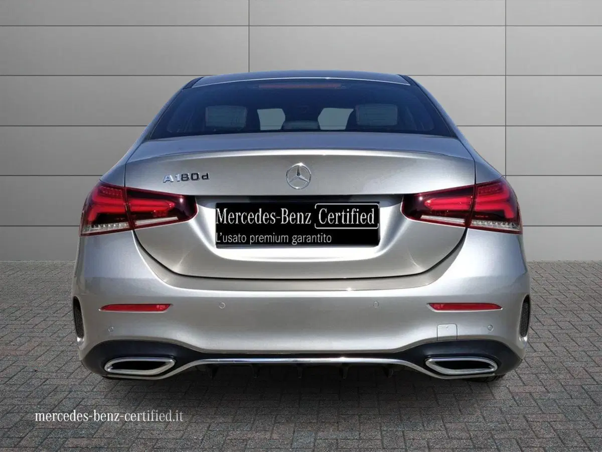 Mercedes-Benz Classe A usata a Bari (4)