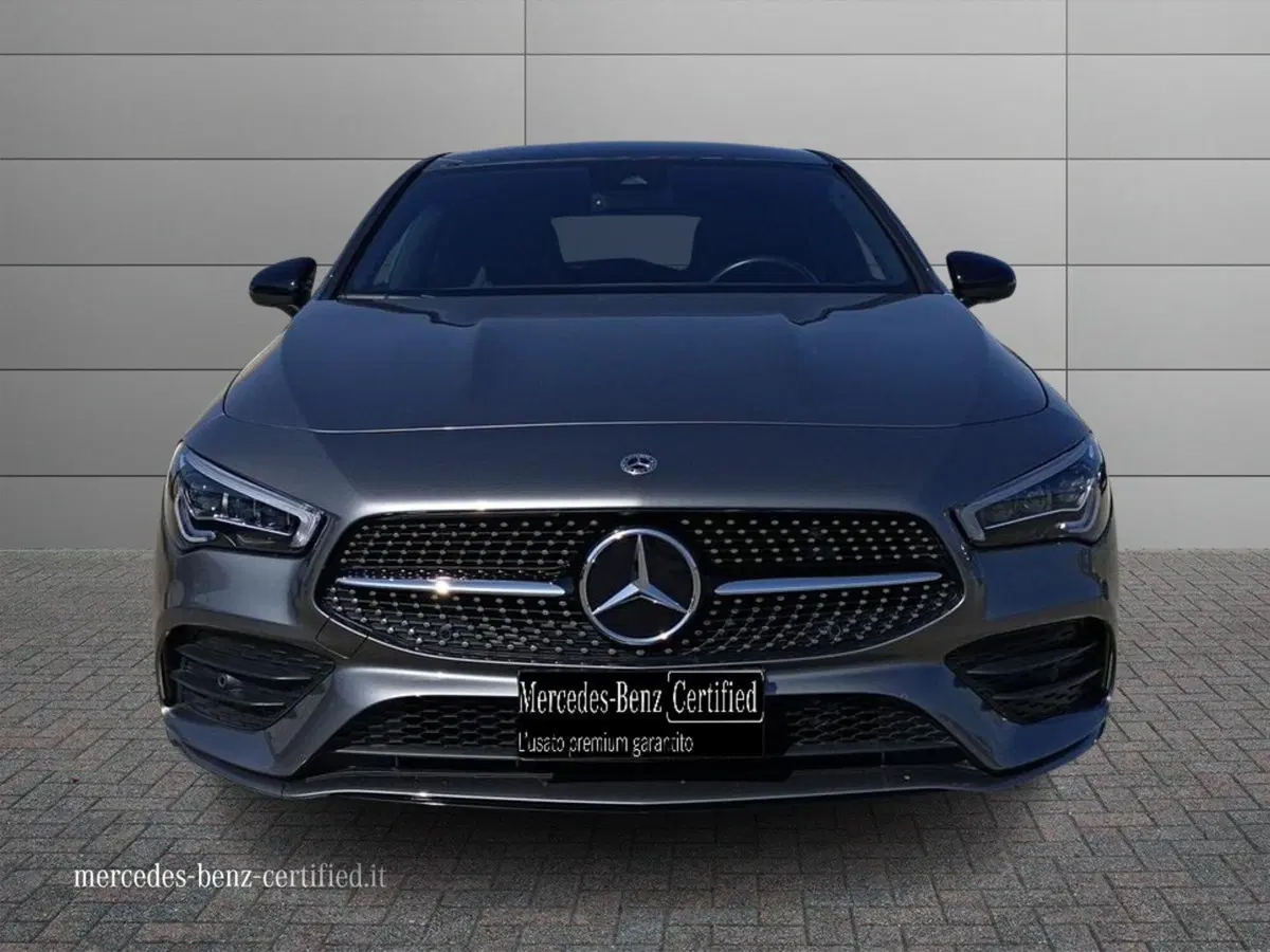 Mercedes-Benz CLA Shooting Brake usata a Bari (3)
