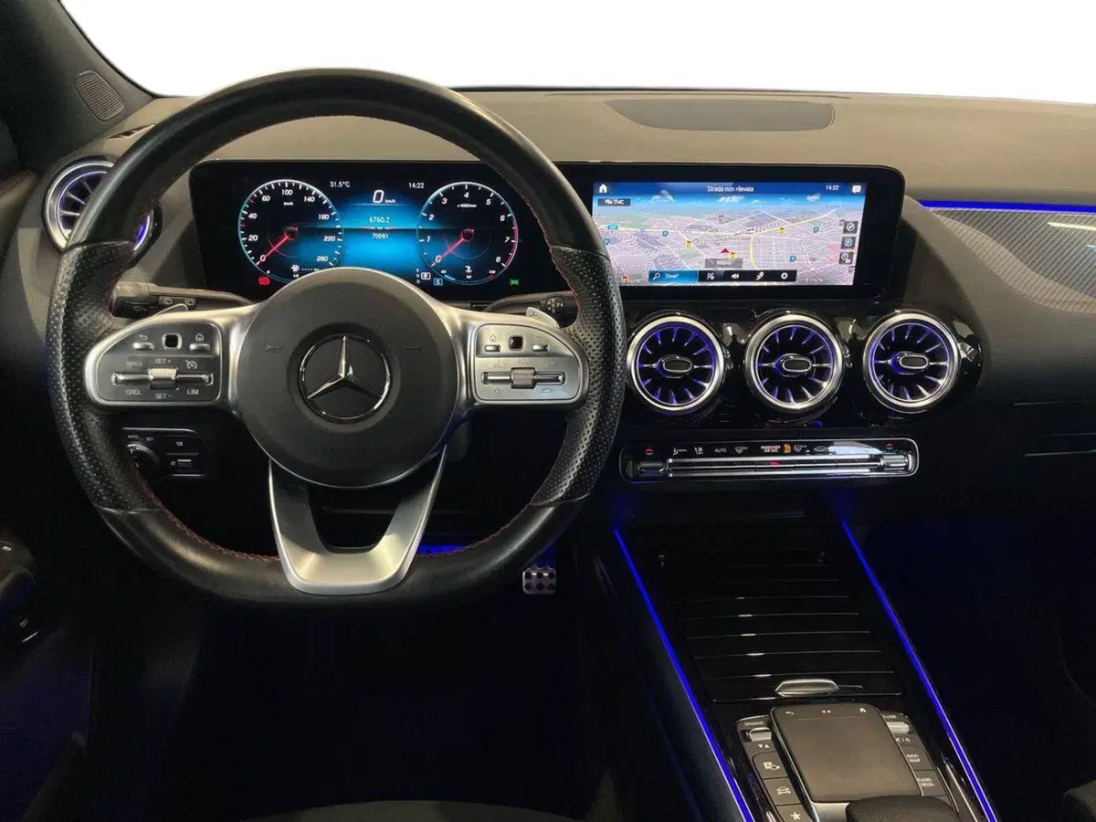 Mercedes-Benz GLA SUV usata a Milano (11)