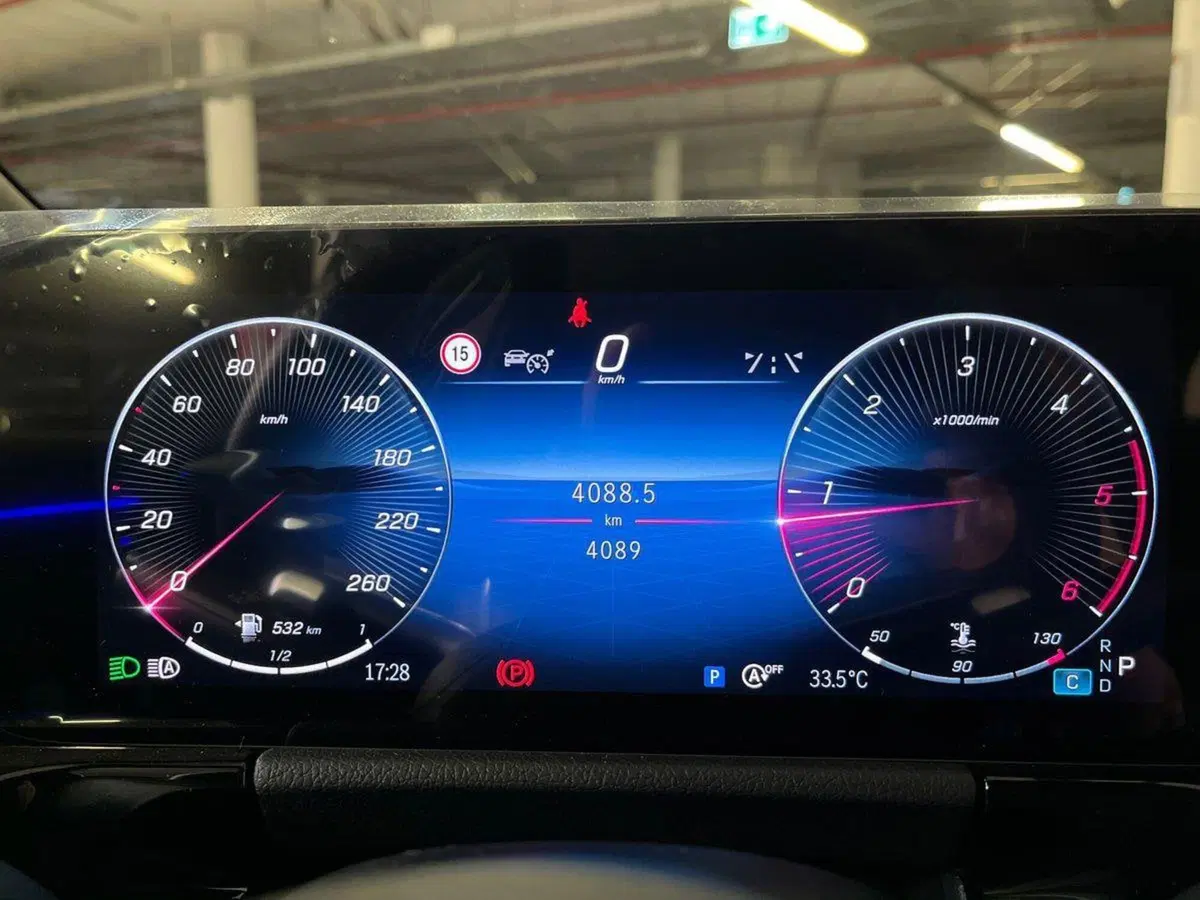 Mercedes-Benz GLA SUV usata a Monza e Brianza (13)
